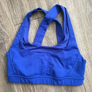 Lululemon • Stuff Your Bra II sz 4